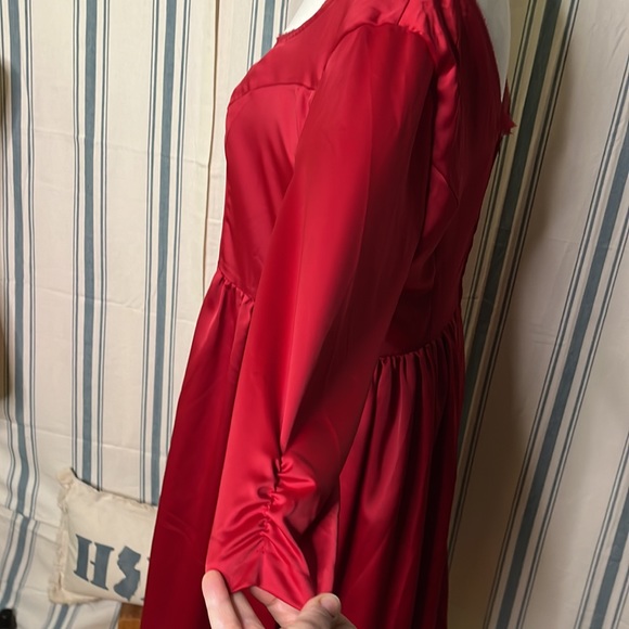 OUTLANDER x TORRID NWT Red Party Dress Plus Size 16 Vneck Swing - Picture 4 of 9